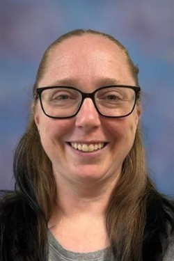 Photo of Stephanie Hopp